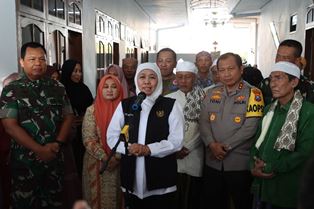 https://www.gardatipikornews.com.adhyaksanews.com/staf-ahli-sosial-politik-kapolri-irjen-pol-rudi-setiawan-sik-mh-mohon-pamit-dan-menyerahkan-tugasnya-untuk-diteruskan-oleh-brigjen-pol-m-zulkarnain-sik-m-si