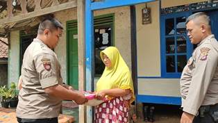https://www.gardatipikornews.com.adhyaksanews.com/polres-banggai-sosialiasi-dipa-rka-kl-tahun-2023-dan-penandatanganan-pakta-integritas