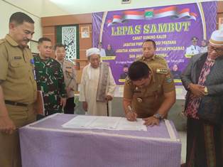 https://www.gardatipikornews.com.adhyaksanews.com/panit-sabhara-polsek-sukaraja-polres-sukabumi-kota-iptu-sabam-memberikan-pembinaan-dan-penyuluhan-hukum-tentang-modus-penipuan-online-dan-tertib-lalu-lintas-kepada-warga