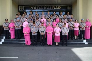 https://www.gardatipikornews.com.adhyaksanews.com/rapat-konsolidasi-internal-kabupaten-kota-sumsel-ditunjuk-sebagai-kamada-sumsel-bapak-h-devi-suhartoni-untuk-tahun-2023-s-d-2028