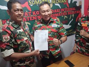 https://www.gardatipikornews.com.adhyaksanews.com/polsek-citamiang-kota-sukabumi-amankan-7-pemuda-kerap-membuat-resah-warga
