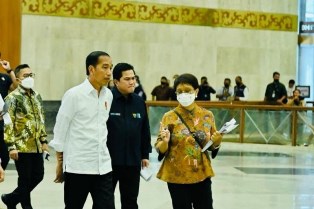 https://www.gardatipikornews.com.adhyaksanews.com/bhabinkamtibmas-polsek-gunungguruh-ajak-pengemudi-ojol-dan-opang-untuk-bersinergi