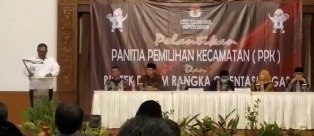 https://www.gardatipikornews.com.adhyaksanews.com/masyarakat-apresiasi-respon-cepat-kanit-gakkum-sat-lantas-polres-simalungun-evakuasi-mobil-mogok