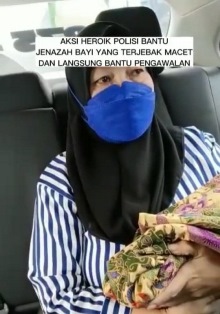 https://www.gardatipikornews.com.adhyaksanews.com/giat-kapolsek-pringgabaya-akp-totok-suharyanto-sh-bersama-kasi-humas-dan-bhabinkamtibmas-desa-bagik-papan-menghadiri-isramiraj