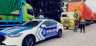 https://www.gardatipikornews.com.adhyaksanews.com/kapolda-sumsel-bersama-forkopimda-provinsi-sumsel-menyambut-secara-langsung-kedatangan-kasad-jenderal-tni-dudungabdurachman-dilandasan-vivip-bandara-internasional-sultan-mahmud-badaruddin-ii