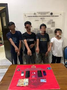 https://www.gardatipikornews.com.adhyaksanews.com/polres-majalengka-tindak-lanjuti-pengaduan-masyarakat-terkait-penipuan-bermodus-travel-umroh