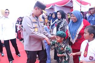 https://www.gardatipikornews.com.adhyaksanews.com/babinsa-serma-dwi-wahyono-laksanakan-kegiatan-komunikasi-sosial-di-desa-kuripanl-kecamatan-ciseeng-bersama-kepala-desa