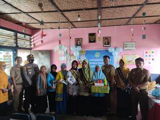 https://www.gardatipikornews.com.adhyaksanews.com/guna-menambah-kebugaran-dan-kesehatan-polda-sumsel-kembali-menggelar-olah-raga-bersama-dihalaman-apel-pagi-mapolda-sumsel