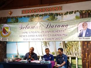 https://www.gardatipikornews.com.adhyaksanews.com/sebanyak-7990-petugas-pantarlih-2024-siap-terjun-usai-dilantik-ini-penjelasan-ketua-kpu-ferry-gustaman