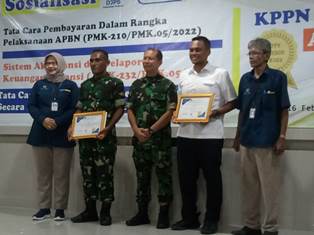 https://www.gardatipikornews.com.adhyaksanews.com/bentuk-dukungan-polri-terhadap-kegiatan-keagamaan-kapolsek-malausma-hadiri-isra-miraj