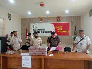 https://www.gardatipikornews.com.adhyaksanews.com/pimpin-upacara-bendera-tujuh-belasan-bulan-februari-2023-dandim-0808-blitar-bacakan-amanat-kasad