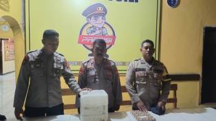 https://www.gardatipikornews.com.adhyaksanews.com/kabag-ops-polres-banggai-hadiri-istighosah-kubro-peringatan-isra-miraj-di-kodim-1308-lb-secara-virtual