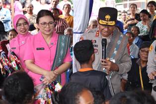 https://www.gardatipikornews.com.adhyaksanews.com/kapolda-sumsel-hadiri-haul-zikir-akbar-ke-122-datuk-kiahi-marogan