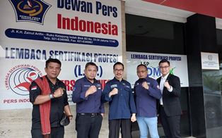 https://www.gardatipikornews.com.adhyaksanews.com/aksi-pencegatan-karyawan-perusahaan-di-batui-berhasil-dimediasi-wakapolsek