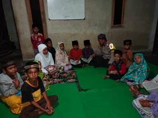 https://www.gardatipikornews.com.adhyaksanews.com/melalui-giat-operasi-keselamatan-lodaya-kapolres-subang-tertibkan-pengendara-nakal-dan-berikan-edukasi