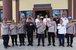 https://www.gardatipikornews.com.adhyaksanews.com/gencarkan-program-aa-dede-polsek-nagrak-berikan-santunan-yatim-dan-jompo