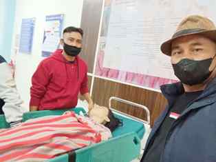 https://www.gardatipikornews.com.adhyaksanews.com/baru-selesai-di-aspal-jalan-menuju-tpsa-cikundul-rusak-lagi-warga-minta-aph-turun-tangan-jika-tak-segera-diperbaiki