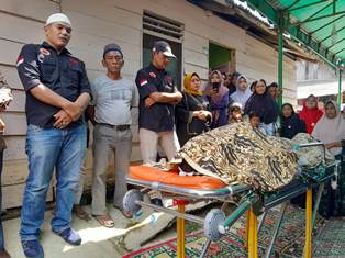 https://www.gardatipikornews.com.adhyaksanews.com/giat-bakti-sosial-sunatan-masal-di-cikidang
