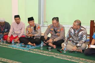 https://www.gardatipikornews.com.adhyaksanews.com/diduga-oknum-kepala-desa-sukaraja-sepelekan-bendera-merah-putih