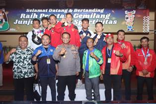 https://www.gardatipikornews.com.adhyaksanews.com/h-lalu-satriadish-pimpin-rapat-kordinasi-saksi-partai-demokrat-2