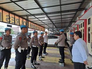 https://www.gardatipikornews.com.adhyaksanews.com/dukung-tugas-operasional-babinsa-kodim-bojonegoro-dapat-bantuan-motor-dari-menhan