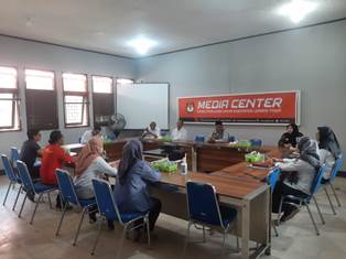 https://www.gardatipikornews.com.adhyaksanews.com/psb-kembali-resmikan-jalan-lingkungan-swadaya-ke-xvii