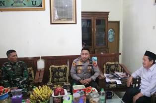 https://www.gardatipikornews.com.adhyaksanews.com/ibu-iriana-lakukan-jamuan-minum-teh-dengan-ibu-negara-iran