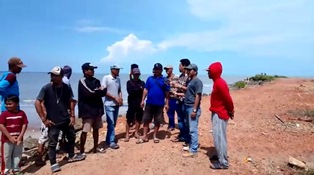 https://www.gardatipikornews.com.adhyaksanews.com/tingkatkan-kemampuan-573-personil-polres-sampang-sampang-laksanakan-ujian-beladiri-polri