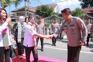 https://www.gardatipikornews.com.adhyaksanews.com/polresta-mataram-terima-kunjungan-supervisi-dari-direktorat-samapta-polda-ntb-2