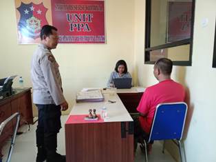 https://www.gardatipikornews.com.adhyaksanews.com/jumat-curhat-sat-lantas-polres-loteng-sambangi-sman-2-praya