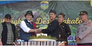 https://www.gardatipikornews.com.adhyaksanews.com/diduga-sma-n10-berbau-pungli-pada-penerimaan-siswa-baru-ppdb-tahun-ajaran-2023