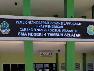 https://www.gardatipikornews.com.adhyaksanews.com/yayasan-ashhabul-kahfi-kabandungan-paud-mdta-sma-terbuka-adakan-kenaikan-kelas-perpisahan-kelas-gelar-drumband-karya-anak