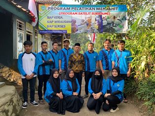 https://www.gardatipikornews.com.adhyaksanews.com/ppdb-sma-negeri-4-tambun-selatan-terdeteksi-dugaan-manipulasi-dan-kecuranganorangtua-cpd-yang-anaknya-kalah-di-zonasi-buka-suara
