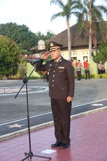 https://www.gardatipikornews.com.adhyaksanews.com/tabur-bunga-di-laut-jadi-rangkaian-peringatan-hari-bhayangkara-ke-78-polda-ntb