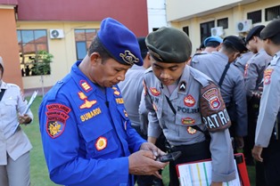 https://www.gardatipikornews.com.adhyaksanews.com/lakukan-servis-pertama-irjen-a-rachmad-wibowo-buka-resmi-turnamen-bola-voli-kapolda-cup-2024