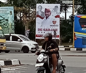 https://www.gardatipikornews.com.adhyaksanews.com/polsek-cibungbulang-bersama-bhayangkari-dalam-rangka-menyambut-hut-bhayangkara-ke-78-1-juli-2024-melaksanakan-sholat-dzuhur-berjamaah-gelar-bhakti-religi