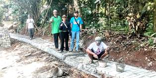https://www.gardatipikornews.com.adhyaksanews.com/dukung-kegiatan-masyarakat-di-wilayah-perbatasan-kemenhub-segera-tetapkan-alur-pelayaran-masuk-pelabuhan-sebatik