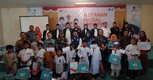 https://www.gardatipikornews.com.adhyaksanews.com/diduga-oknum-kepala-sekolah-smpn-1-tenjo-pungli-terhadap-orang-tua-siswa-ia-juga-pungli-parkir-liar-menggunakan-setempel-sekolah