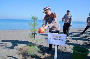 https://www.gardatipikornews.com.adhyaksanews.com/polresta-mataram-lakukan-pengamanan-welcome-ceremony-mxgp-indonesia-tahun-2024