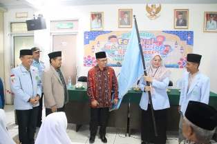 https://www.gardatipikornews.com.adhyaksanews.com/bupati-kabupaten-sukabumi-h-marwan-launching-lomba-desa-dan-kelurahan-bersinar-se-kab-sukabumi