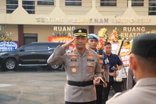 https://www.gardatipikornews.com.adhyaksanews.com/polres-banggai-diam-kasus-dugaan-korupsi-di-desa-binsil-k-dipertanyakan-di-tengah-perayaan-hut-bhayangkara-ke-78