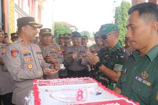 https://www.gardatipikornews.com.adhyaksanews.com/spotting-dan-sosialisasi-penjaringan-calon-secaba-pk-tni-ad-ta-2024-di-smkn-36-kalibaru-cilincing-berjalan-lancar