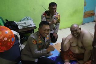 https://www.gardatipikornews.com.adhyaksanews.com/odgj-mengamuk-di-cibinong-polsek-cibinong-bergerak-cepat-mengamankan-situasi