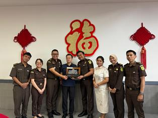 https://www.gardatipikornews.com.adhyaksanews.com/mulai-bertanya-agus-flores-datang-ke-jatim-ikut-pilkada-atau-atau-rebut-harta-warisan-ini-jawaban-01-frn-monohok
