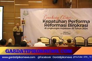 https://www.gardatipikornews.com.adhyaksanews.com/ketua-organisasi-pers-ppwi-dpd-riau-kecam-keras-sikap-oknum-biro-pln-siak-yang-ancam-wartawan