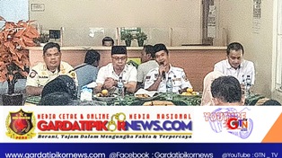 https://www.gardatipikornews.com.adhyaksanews.com/kepsek-sman-4-kota-tangsel-diduga-manipulatif-dana-bos-dan-mewajibkan-tiap-siswa-membayar-uang-pembangunan-pendopo-sebesar-rp-300-000-yang-belum-rampung-sejak-tahun-2021