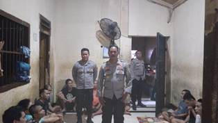 https://www.gardatipikornews.com.adhyaksanews.com/gawat-pejabat-bpbd-kabupaten-pesisir-selatan-diduga-menerima-suap-dari-kontraktor