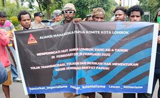 https://www.gardatipikornews.com.adhyaksanews.com/penggerebekan-kampung-rawan-narkoba-di-lombok-tengah-25-orang-terduga-diamankan