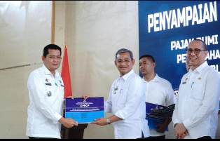 https://www.gardatipikornews.com.adhyaksanews.com/penutupan-sementara-pengajian-rutin-mingguan-majelis-ilmu-al-bukhari-dihadiri-hj-mamah-dedeh-dan-kades-rahmat-bukhari-muslim-s-sy-me