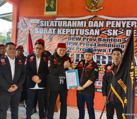 https://www.gardatipikornews.com.adhyaksanews.com/pemerintah-desa-campang-tiga-jaya-salurkan-bantuan-blt-dd-ta-2025